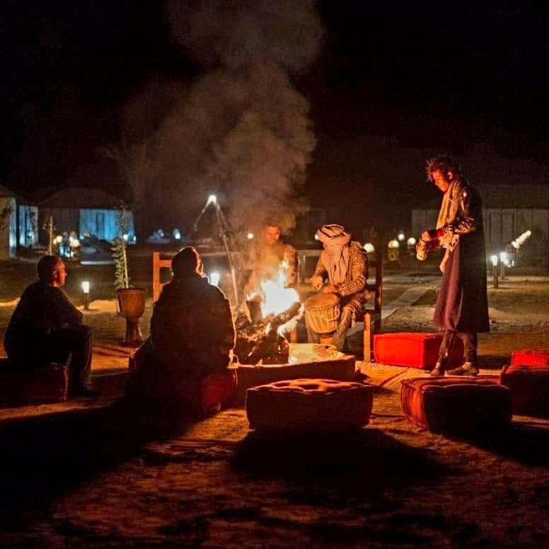 Luxury Sandy Glamping Merzouga Bagian luar foto