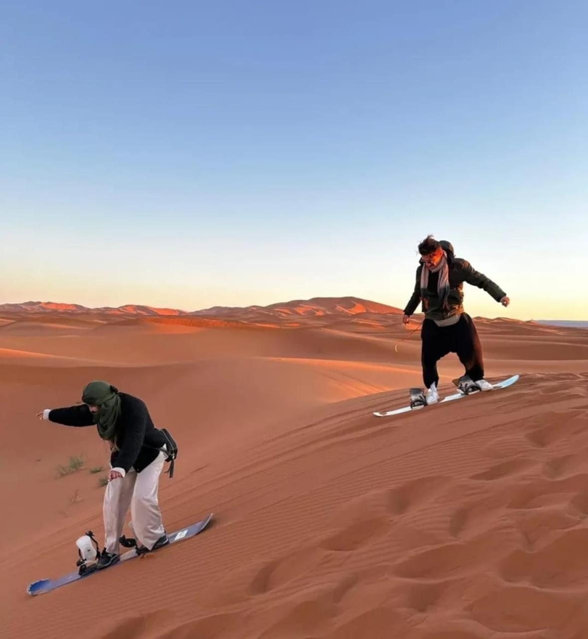 Luxury Sandy Glamping Merzouga Bagian luar foto